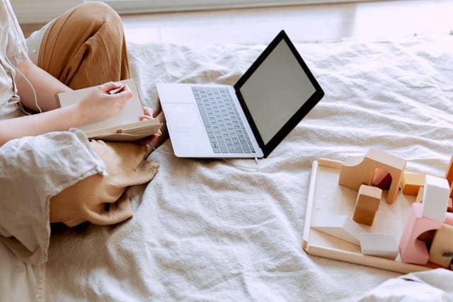 Building a Successful Online Presence Tips for Startups and Small Businesses