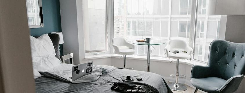 essential professional travel website